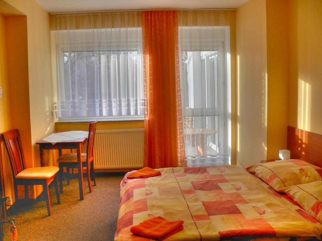 Privat Baja Hotel Liptovsky Mikulas Exterior photo